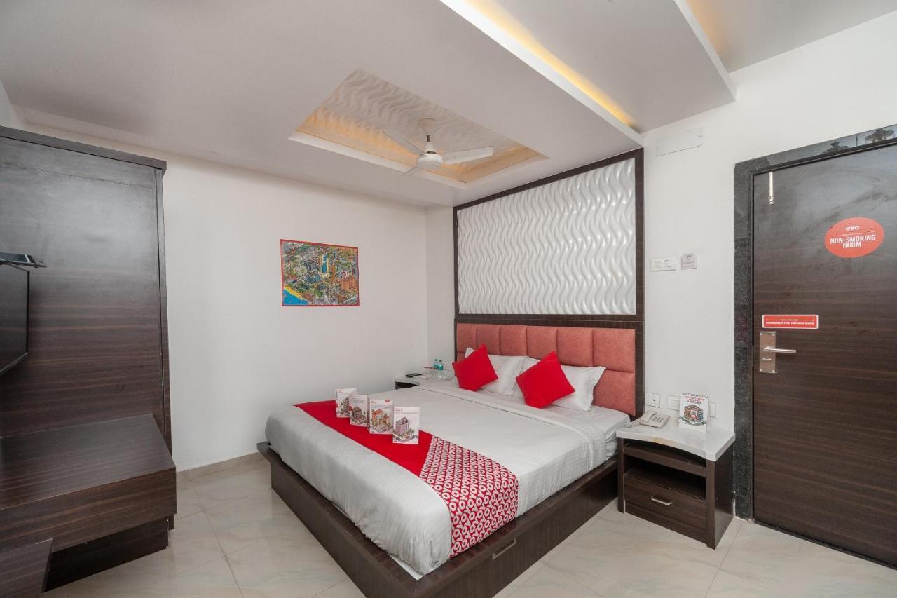 Capital O Admire Suit Hospitality Chennai Ngoại thất bức ảnh