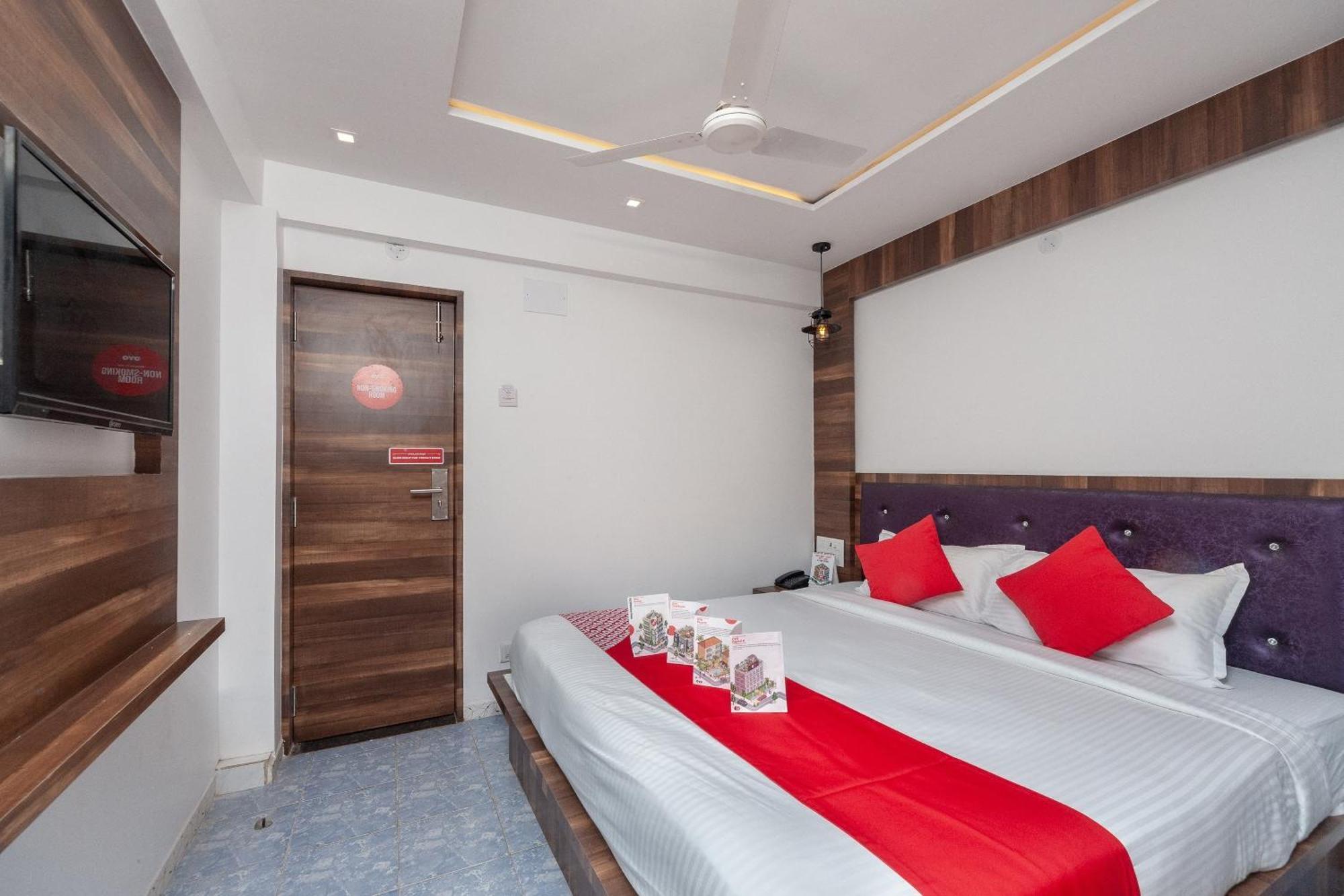 Capital O Admire Suit Hospitality Chennai Ngoại thất bức ảnh
