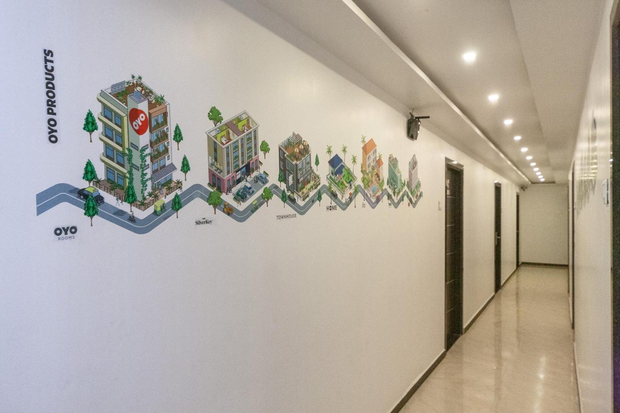 Capital O Admire Suit Hospitality Chennai Ngoại thất bức ảnh