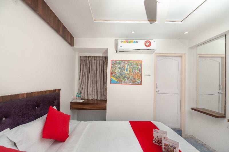 Capital O Admire Suit Hospitality Chennai Ngoại thất bức ảnh